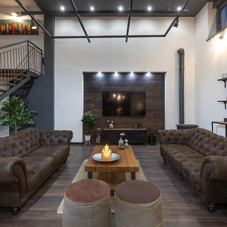 Villa Stric Toni باكوشتاني المظهر الخارجي الصورة